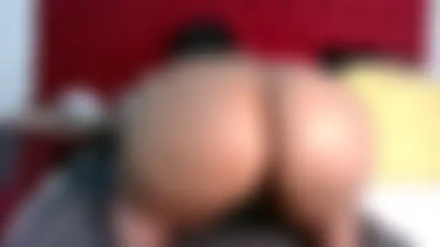 CurvyQueenx2 – Naživo chatovacia miestnosť