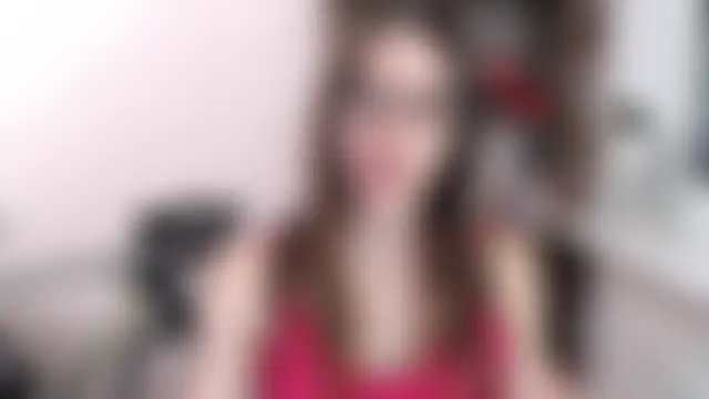 love_megi – Naživo chatovacia miestnosť