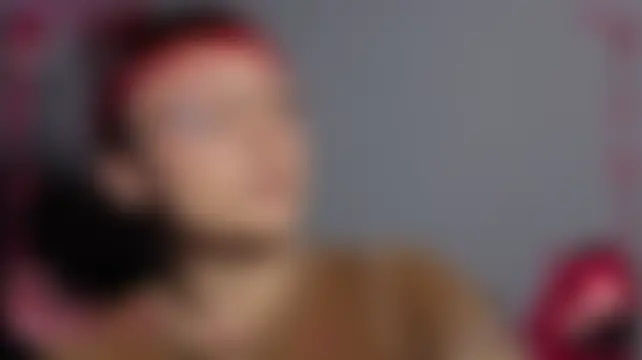 NickiYoung élő chatszobája