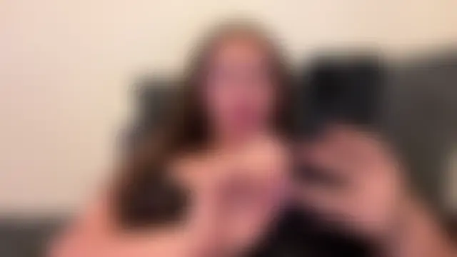 Chatroom en direct de BrunetteBaddiexo