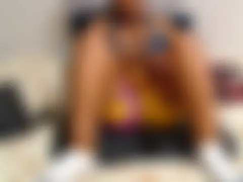 غرفة دردشة KittyPussyZA المباشرة