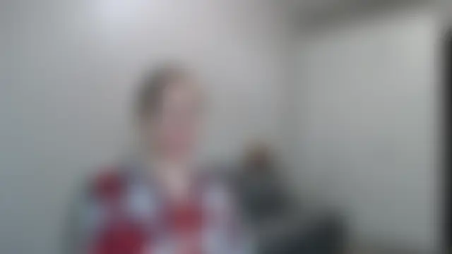 חדר צ'אט בשידור חי של Javelinka