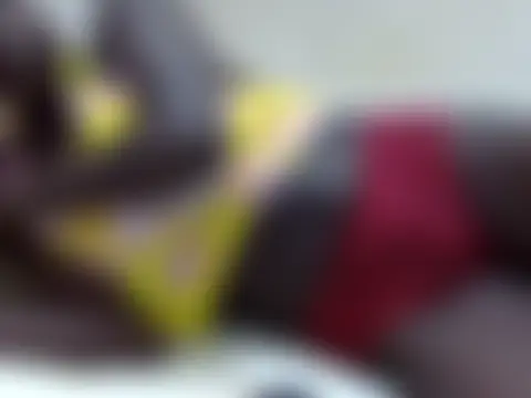 sweet_petite254 élő chatszobája
