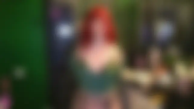 Angel-Lewd-Cake Live Chatraum
