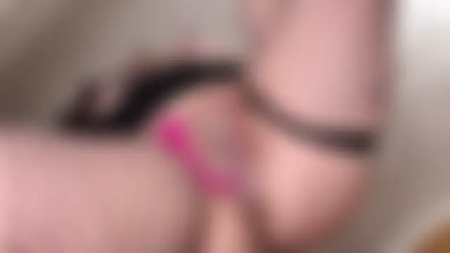 Chat soba uživo modela miss_squirtsx