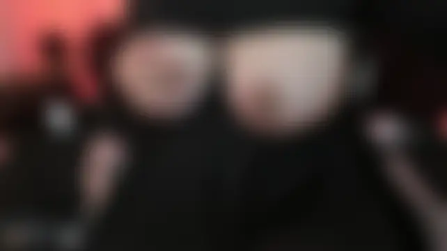_carlotta_x 现场聊天室