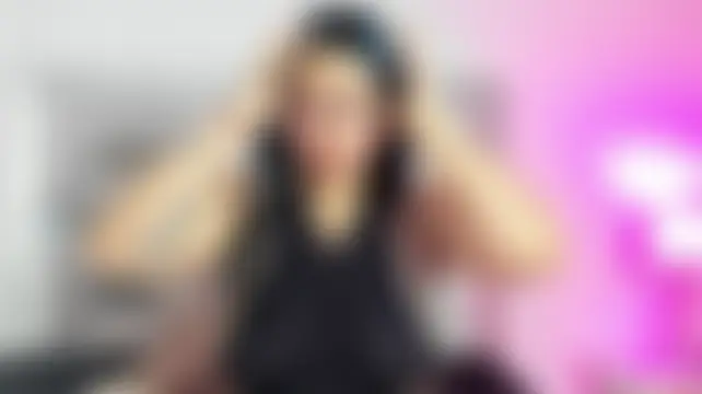 carolinemorgan12 Live Chatrum