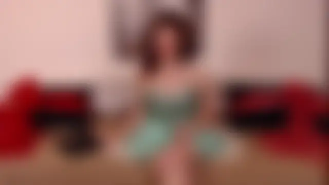 SabrinaBrows' Live Chat Room