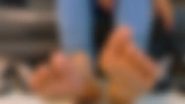 RiriiBrunette__ – Naživo chatovacia miestnosť
