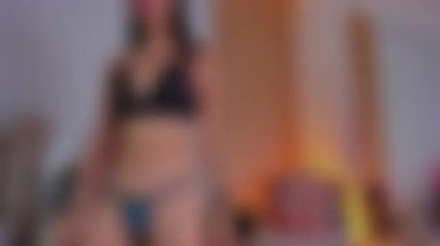 XXX chat uživo modela SaraDreamsss