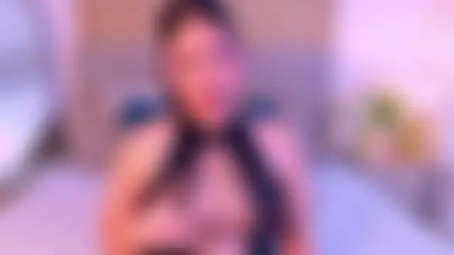 AngelRoussy Adlı Modelin Canlı XXX Sohbeti