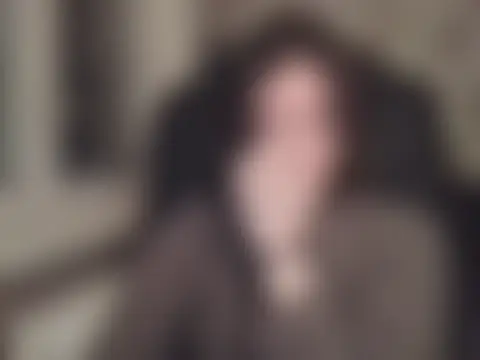הופעת וובקאם של Kim__Ray