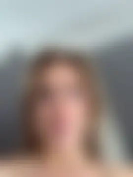 oliviafranciis webkamerás műsora