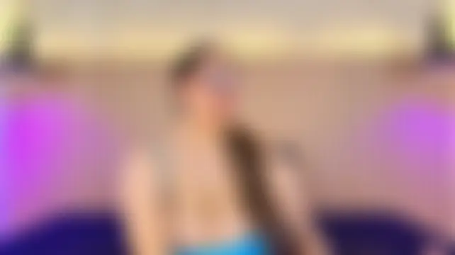 big_tits_in_your_face: δωμάτιο απευθείας συνομιλίας