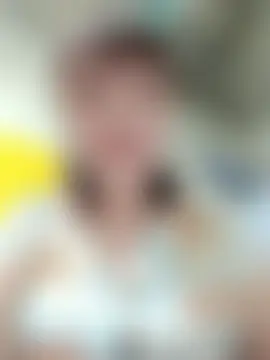 Chat soba uživo modela Sana-vn