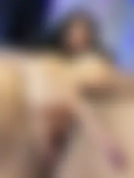 Simone_Miller 现场XXX聊天