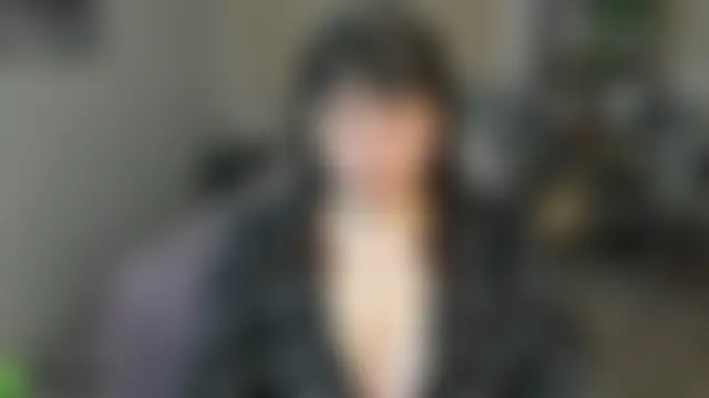 Mia__sensual élő chatszobája