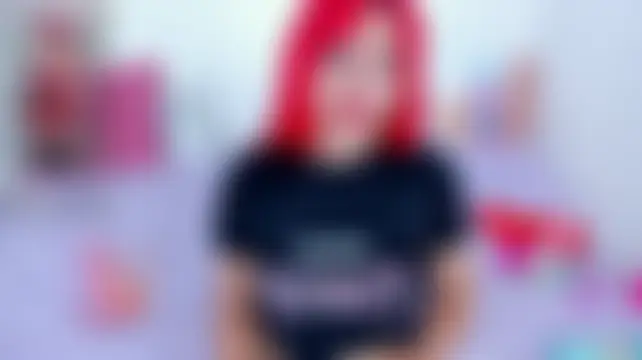 غرفة دردشة Cloee_Lovee المباشرة