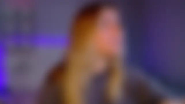 חדר צ'אט בשידור חי של LunaXBaddie