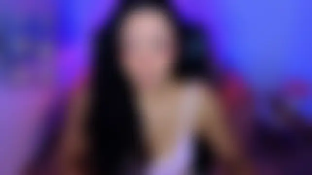 Paola_Leal's Live Chat Room