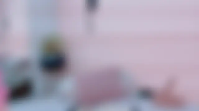 חדר צ'אט בשידור חי של DanielleDNicola