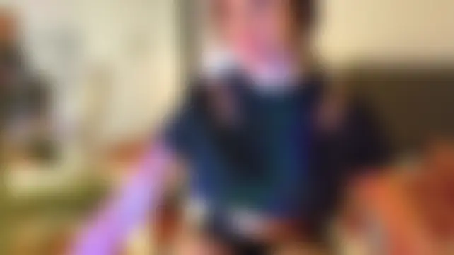 غرفة دردشة Lia_Tinez المباشرة
