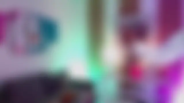 Tasty_candy's Live Chat Room