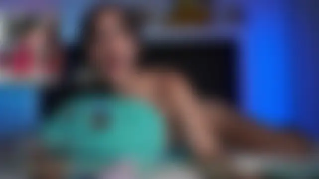 Živá chatovací místnost CerecitaQueenn