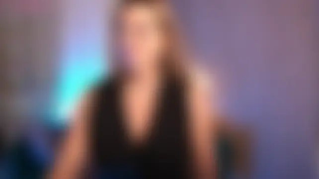 LucreciaStorm – Live XXX-chat