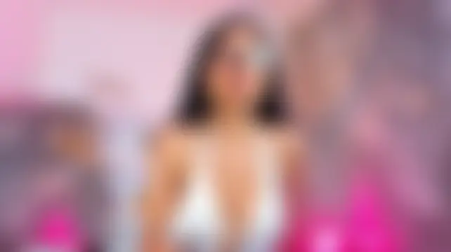 Chat XXX en directo de IsabellaMonet
