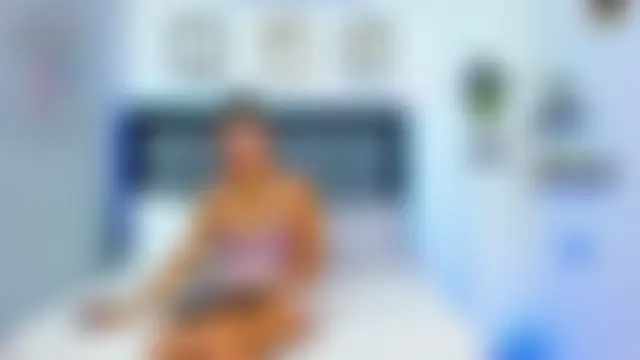 CristalLoren – Naživo chatovacia miestnosť