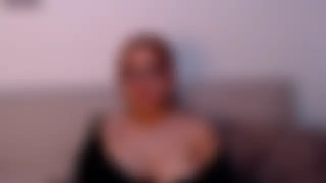 צ'אט XXX בשידור חי של ArianaAlvarez_
