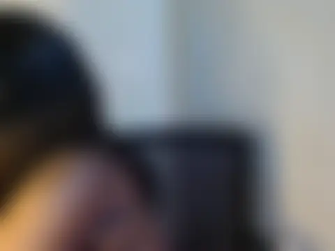 PrettyWeird's Live XXX Chat