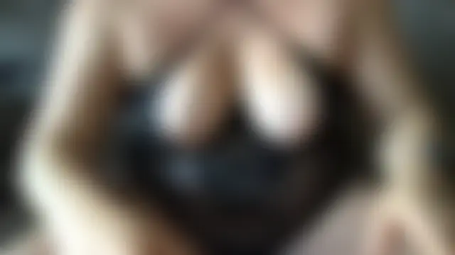 Chat XXX ao vivo de FlirtyFrayaXX