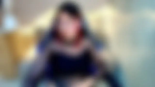 Ravenn_r Chat XXX in diretta