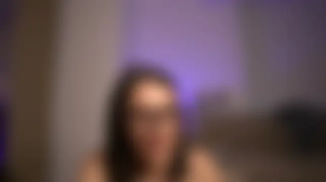 Mona_Lisss élő XXX-chatje