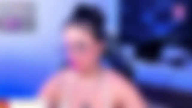 Nicolle_Ruizz's Live Webcam Chat