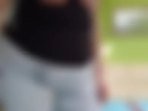 milfhot44's Live XXX Chat