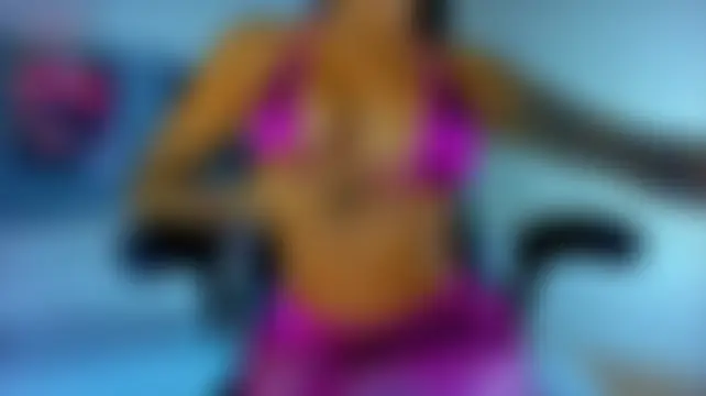 AlessiaMarcu- লাইভ চ্যাট রুম