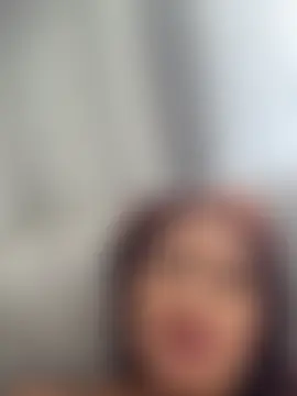 Irina_Velvett élő XXX-chatje