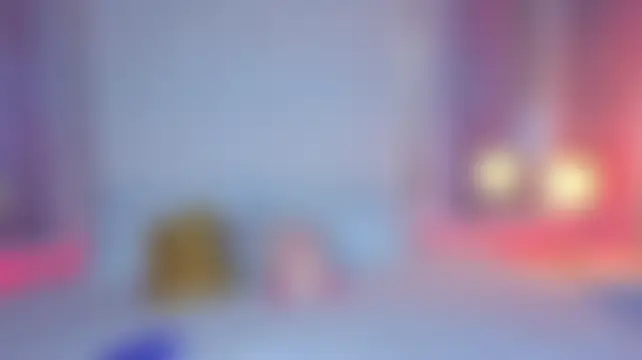 Jolie_rousse élő chatszobája