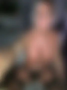 ห้องแชทสดของ Big-Tits696969