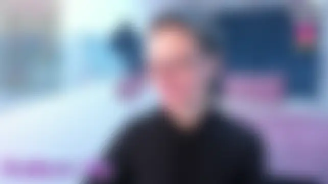 Valery_More__ – live chatrum