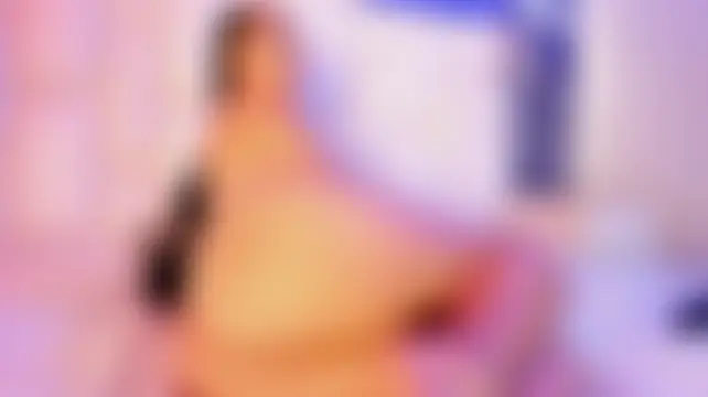 غرفة دردشة AntonellaQueenn المباشرة