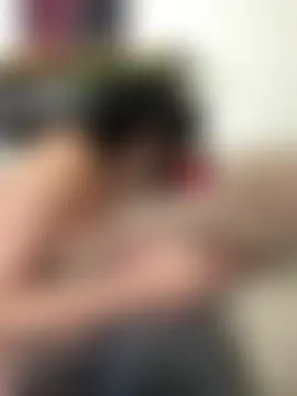 غرفة دردشة Esmerald_1111 المباشرة