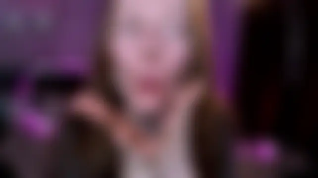 צ'אט XXX בשידור חי של Why_me_stella