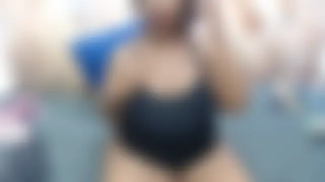 Pokazy przed kamerką – BignipplesxxXX