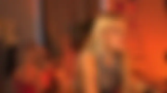 Chat +18 de KattyWilde ao vivo