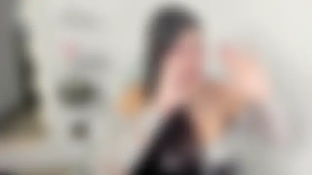Živá chatovací místnost hollycute__