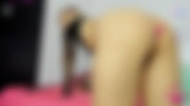 Olivia_Stevens élő chatszobája